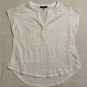 Cable & Gauge Textured White Blouse